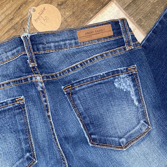 Angry Rabbit skinnies - Picture 4 of 4